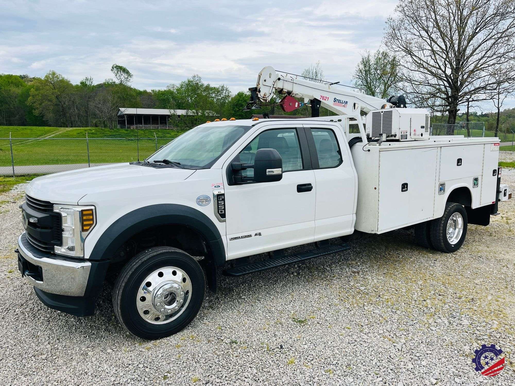 2018 Ford F-550 Equipment Image0