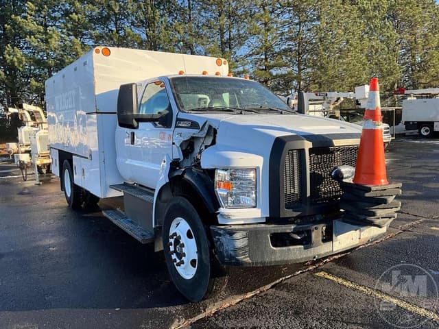Image of Ford F-650 equipment image 2