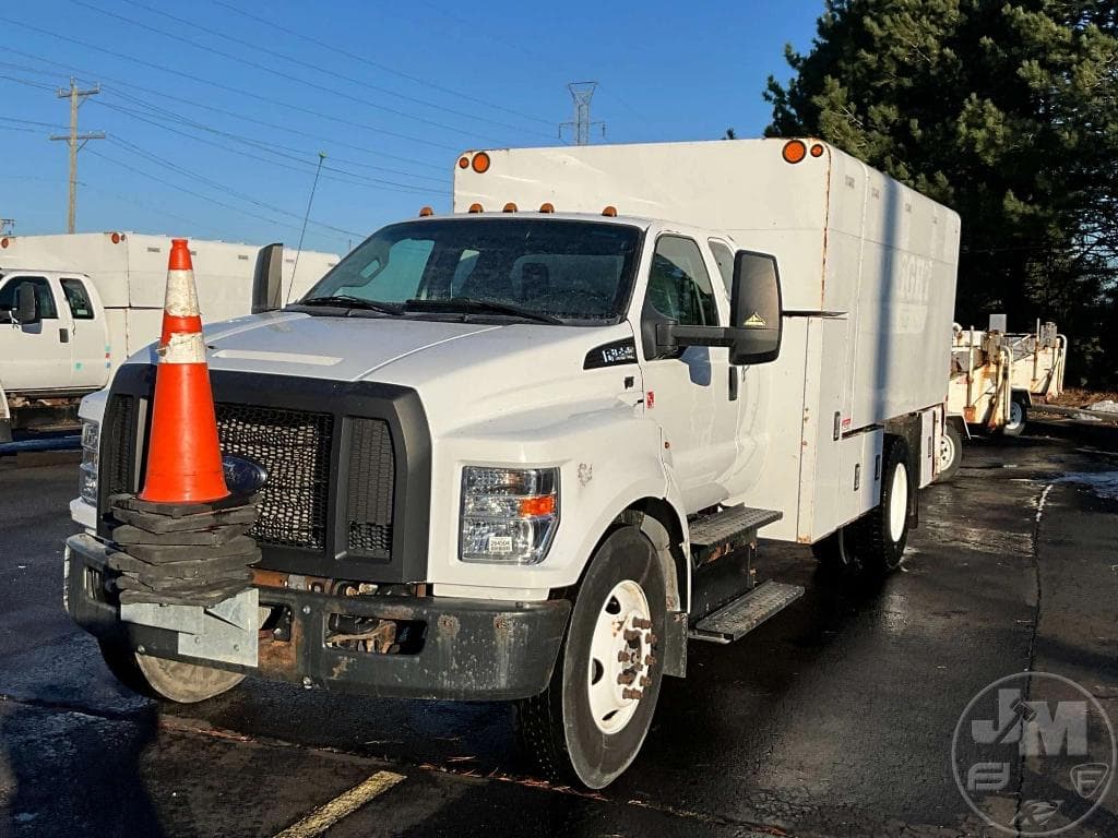 Image of Ford F-650 Primary image