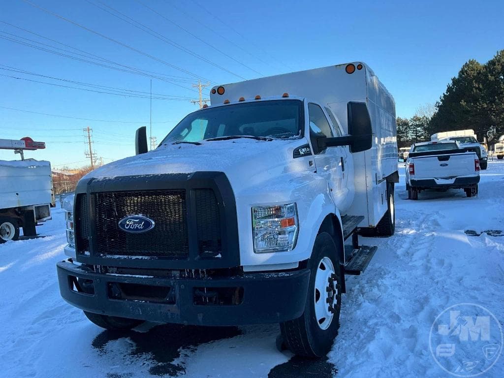 Image of Ford F-650 Primary image