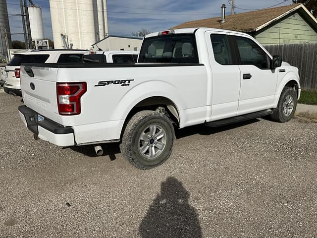 Image of Ford F-150 equipment image 4