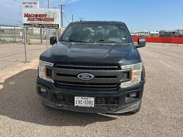 Image of Ford F-150 equipment image 1