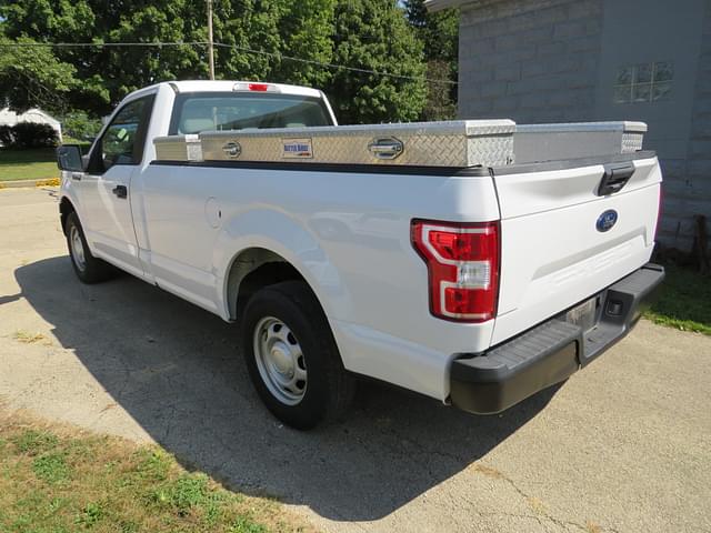 Image of Ford F-150 equipment image 3