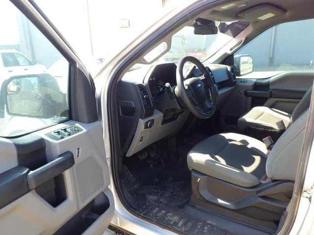 Image of Ford F-150 equipment image 4