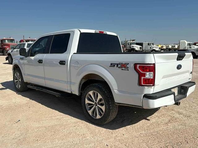 Image of Ford F-150 equipment image 3