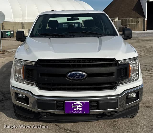 Image of Ford F-150 equipment image 1