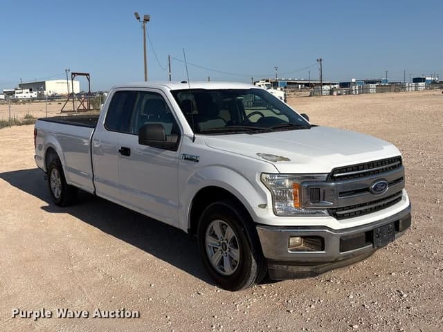 Image of Ford F-150 equipment image 2