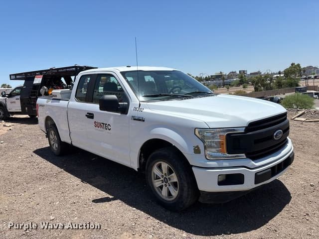 Image of Ford F-150 equipment image 2