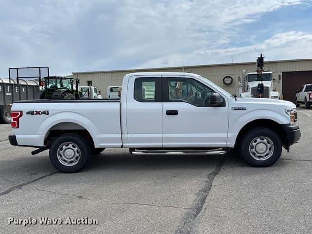 Image of Ford F-150 equipment image 3