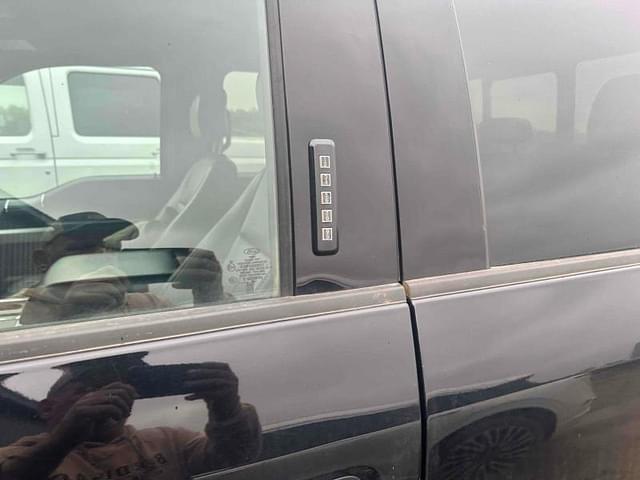 Image of Ford F-150 equipment image 3