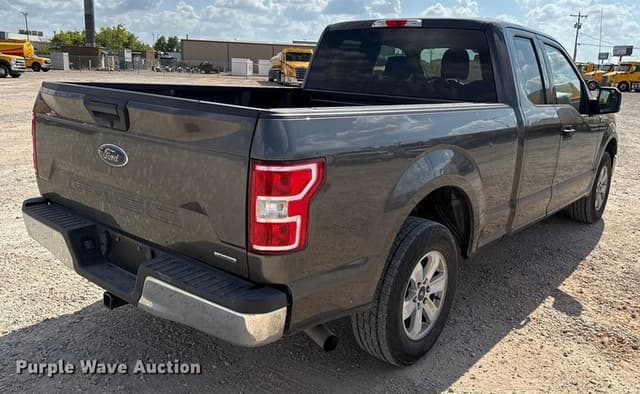 Image of Ford F-150 equipment image 4