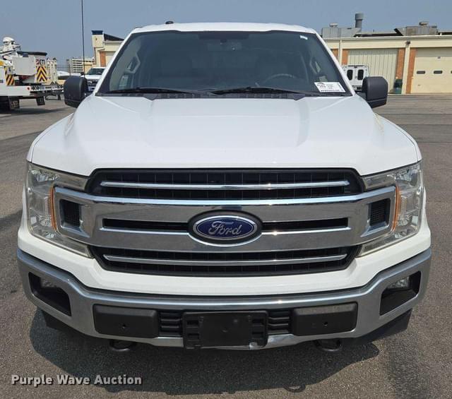 Image of Ford F-150 equipment image 1