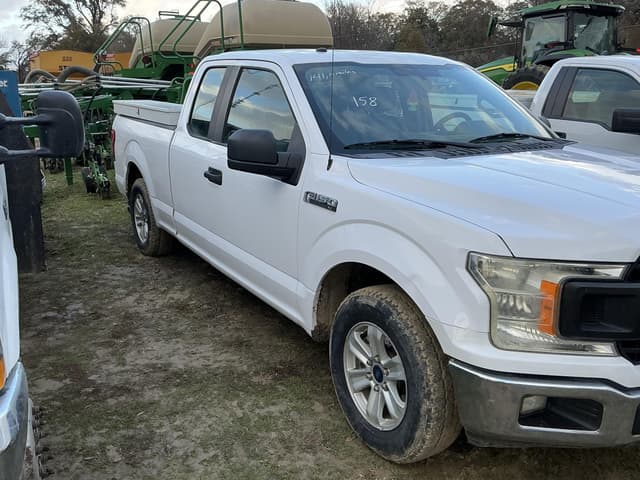 Image of Ford F-150 equipment image 1