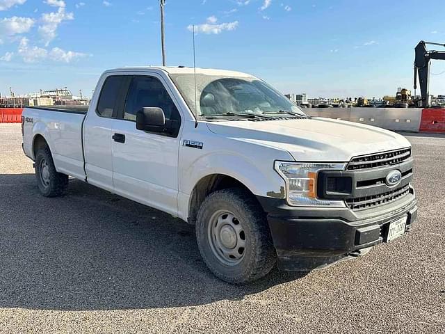 Image of Ford F-150 equipment image 1