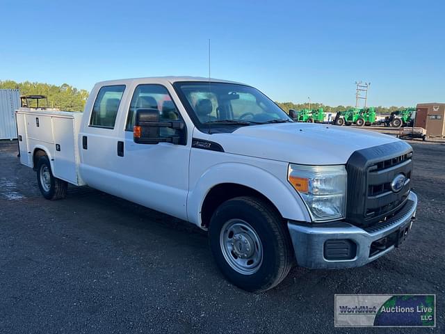 Image of Ford F-250 equipment image 3