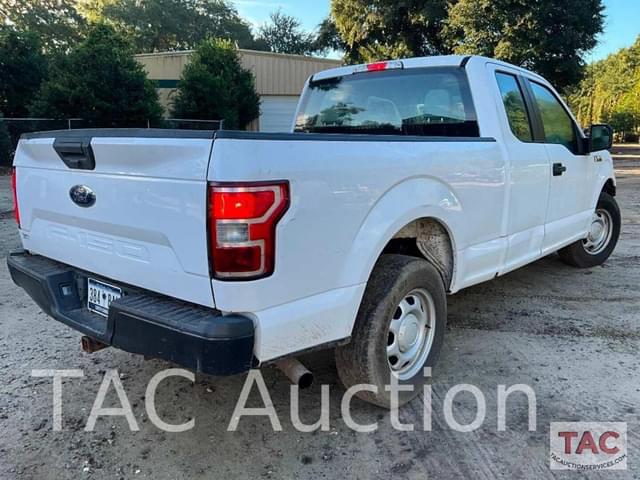 Image of Ford F-150 equipment image 4