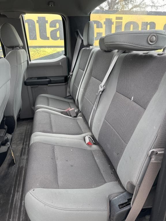 Image of Ford F-150 equipment image 4