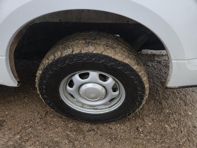 Image of Ford F-150 equipment image 4