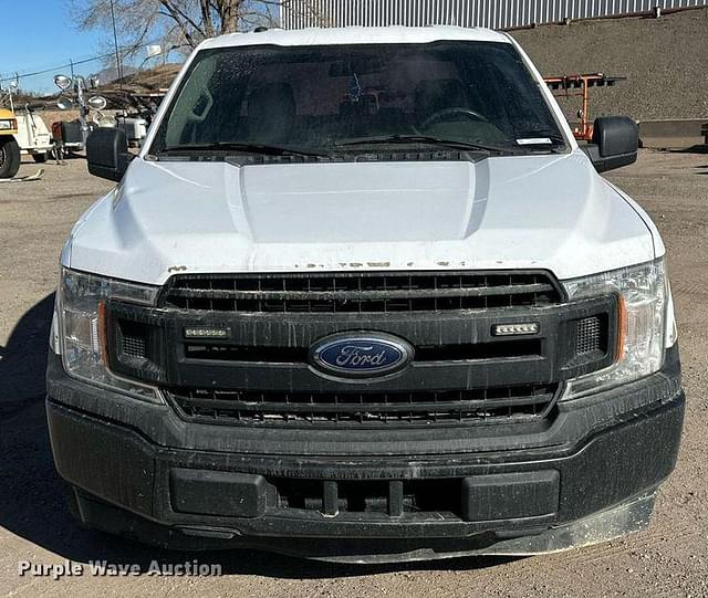 Image of Ford F-150 equipment image 1