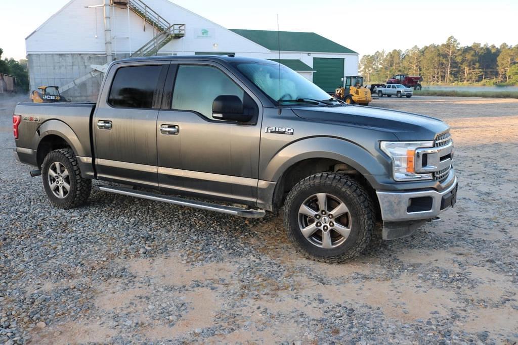 Image of Ford F-150 Primary image