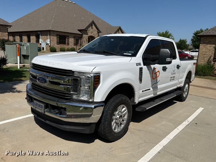 2018 Ford F-250 Equipment Image0