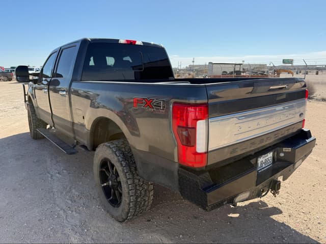 Image of Ford F-250 equipment image 4