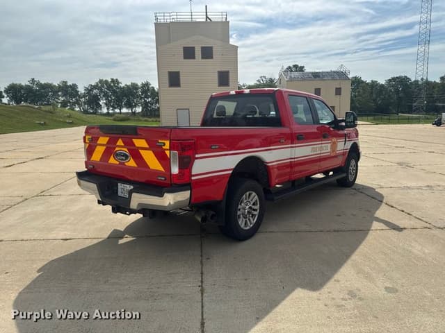 Image of Ford F-250 equipment image 4