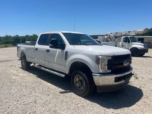 Image of Ford F-250 equipment image 3