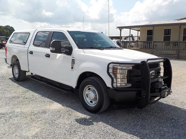 Image of Ford F-250 equipment image 1