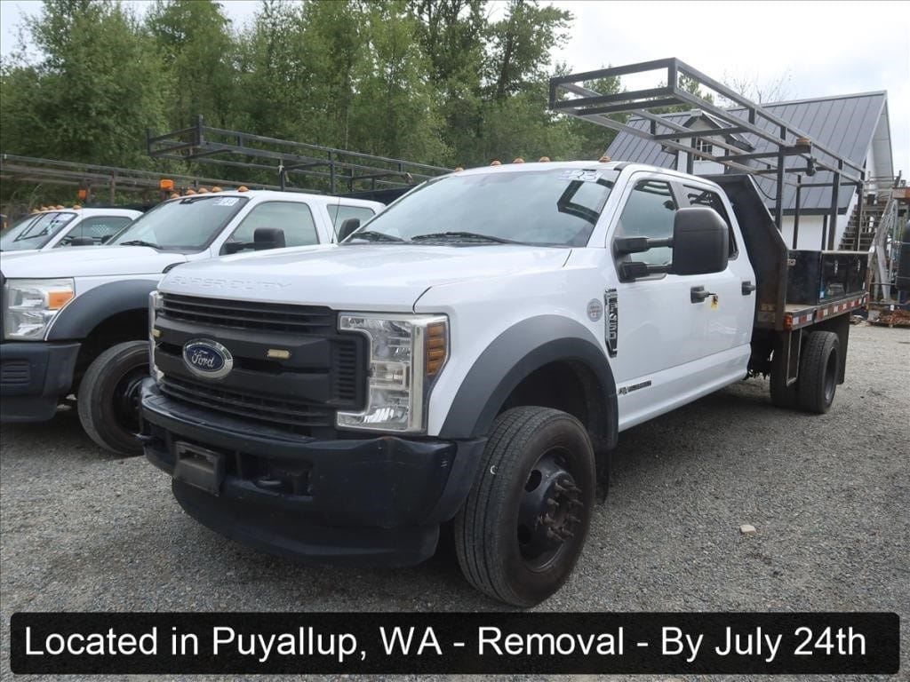 2018 Ford F-450 Equipment Image0
