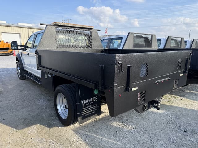 Image of Ford F-450 equipment image 1