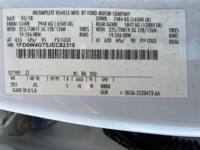 Image of Ford F-450 equipment image 2