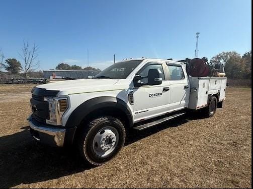 2018 Ford F-550 Equipment Image0