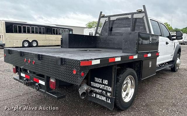Image of Ford F-550 equipment image 4