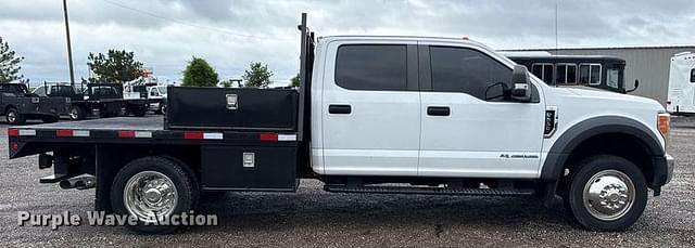 Image of Ford F-550 equipment image 3