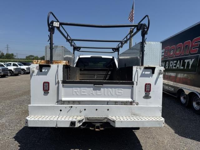 Image of Ford F-550 equipment image 2