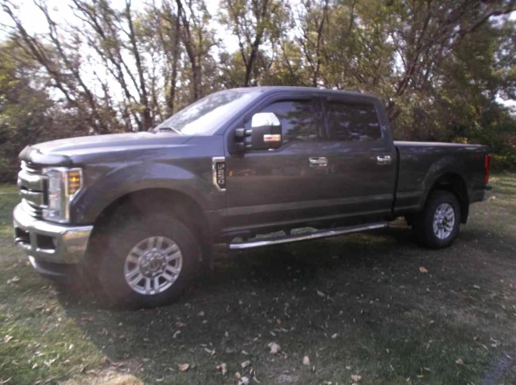 Image of Ford F-250 Primary image