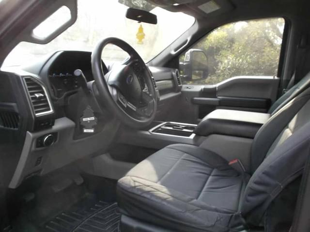 Image of Ford F-250 equipment image 4