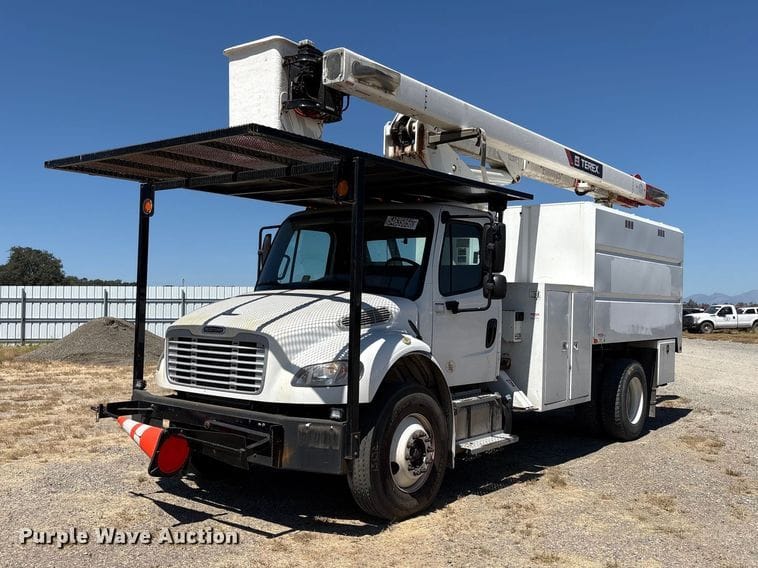 2018 Freightliner Business Class M2 Equipment Image0