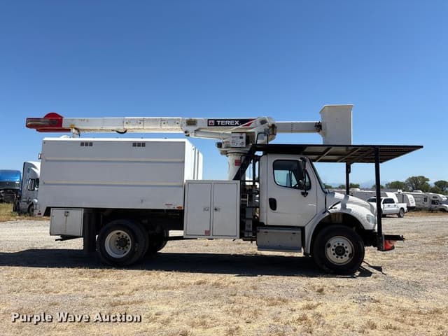 Image of Freightliner Business Class M2 equipment image 3