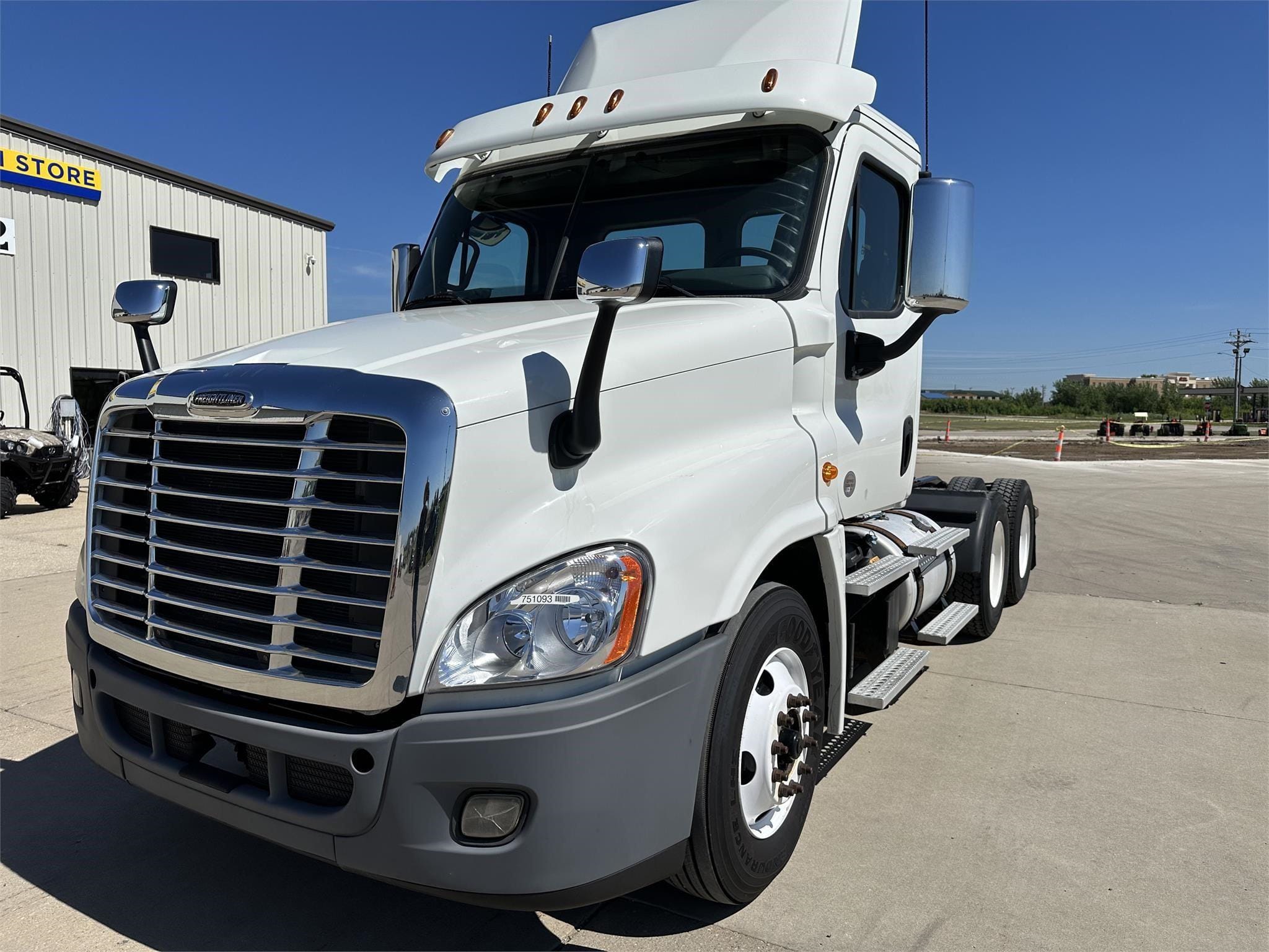 Main image Freightliner Cascadia 125