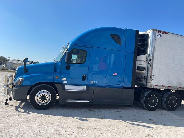 Image of Freightliner Cascadia 125 Primary image