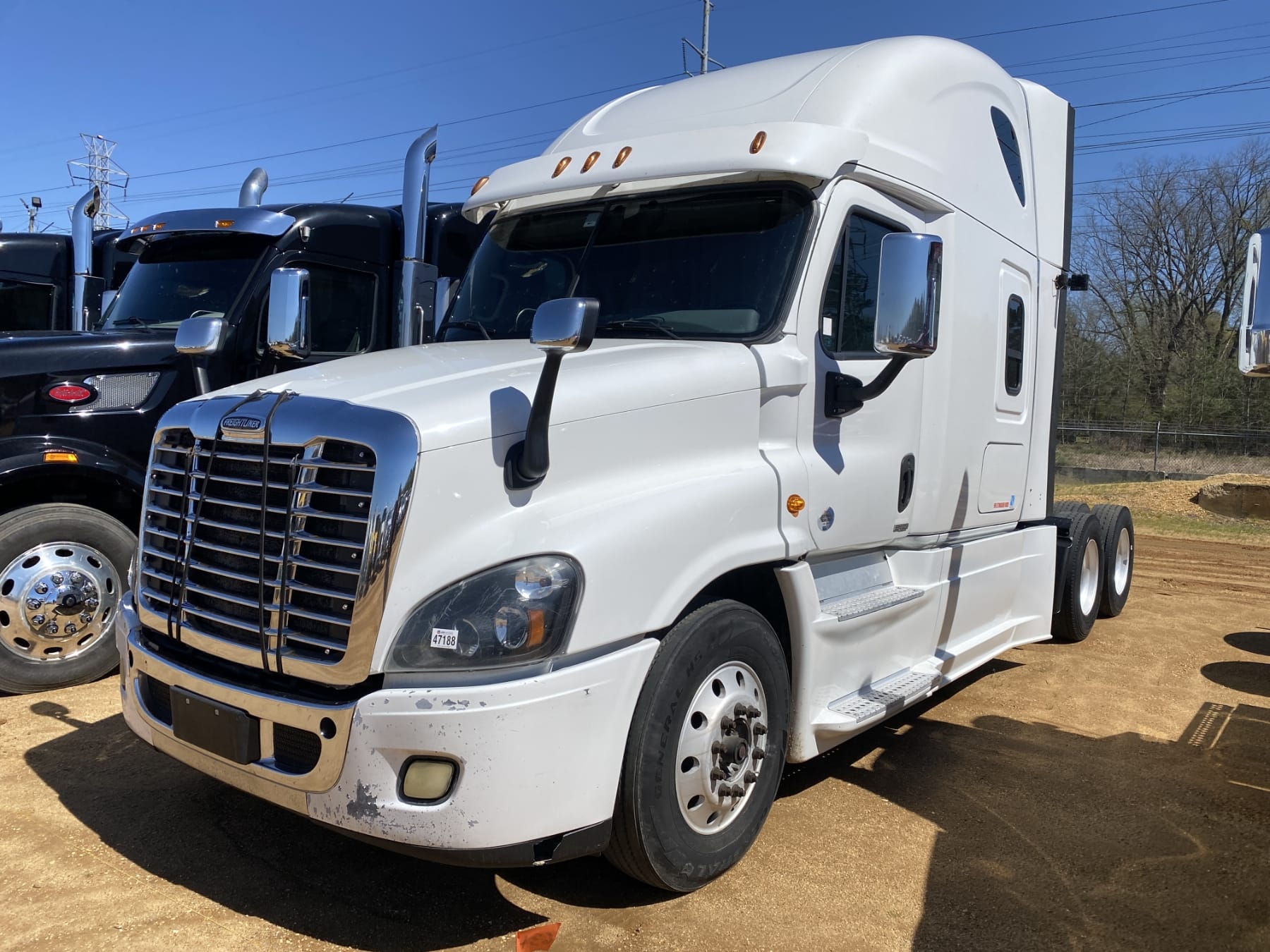 2018 Freightliner Cascadia 125 Equipment Image0