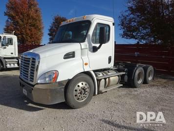 Main image Freightliner Cascadia