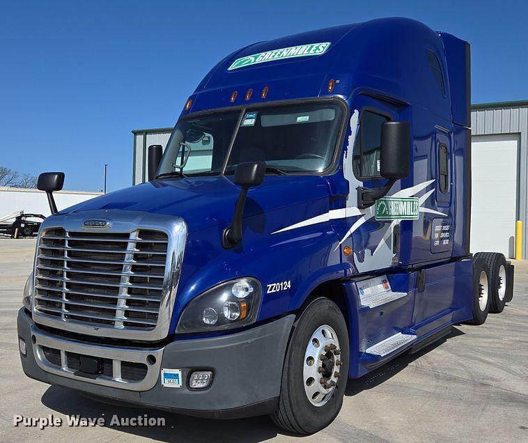 Image of Freightliner Cascadia Evolution Primary image