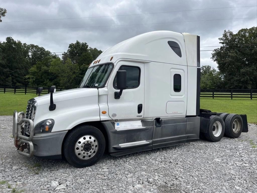 2018 Freightliner Cascadia Evolution Equipment Image0