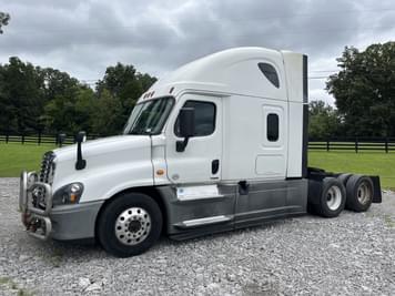 Main image Freightliner Cascadia
