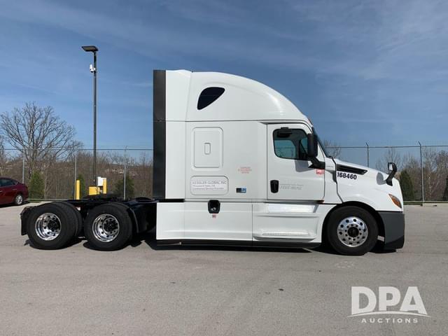 Image of Freightliner Cascadia equipment image 1