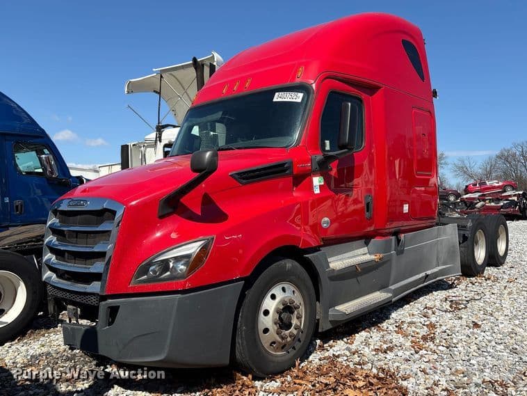 Image of Freightliner Cascadia Primary image