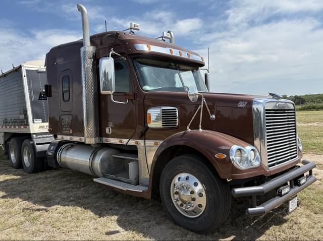 Image of Freightliner Coronado 132 equipment image 1